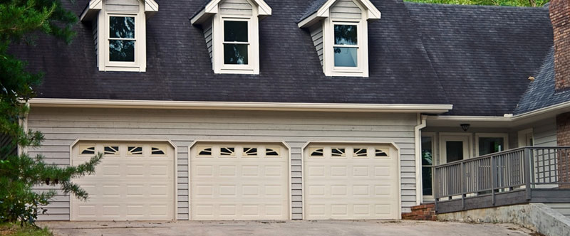 Garage door company Providence